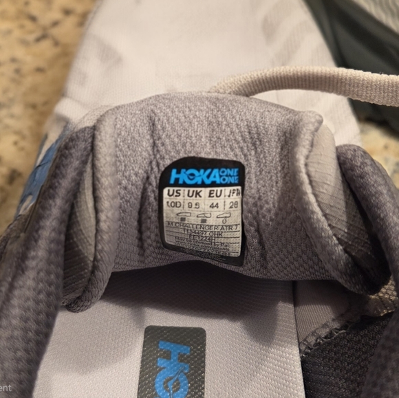 Hoka Trail Running Challenger ATR 7 Men 10 or Woman 11.5 - Picture 7 of 7